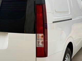 2025 Hyundai Staria-Load US4.V3 MY25 White 8 Speed Sports Automatic Van