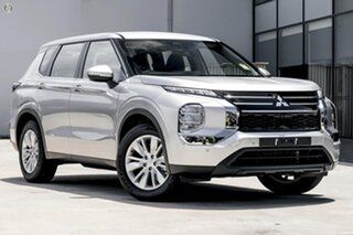 2026 Mitsubishi Outlander ZM MY25 ES 2WD Sterling Silver 8 Speed Constant Variable Wagon.