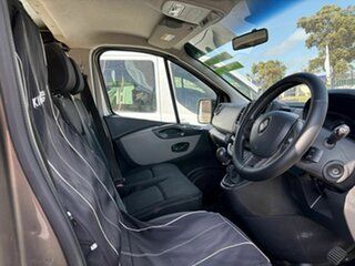 2015 Renault Trafic X82 LWB Bronze 6 Speed Manual Van