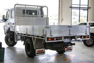 2025 Mitsubishi Fuso TF CANTER NB2 4X4 White Truck 3.0l