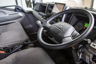 2025 Mitsubishi Fuso TF CANTER NB2 4X4 White Truck 3.0l
