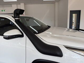 2018 Toyota Fortuner GUN156R GX White 6 Speed Automatic Wagon