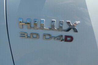 2014 Toyota Hilux KUN16R MY14 SR Double Cab 4x2 White 5 Speed Manual Utility.