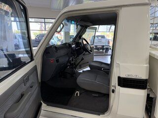 2010 Toyota Landcruiser VDJ79R MY10 GXL White 5 Speed Manual Cab Chassis
