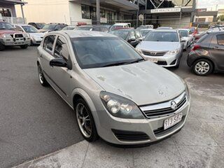 2005 Holden Astra AH MY06 CD Silver 4 Speed Automatic Hatchback.