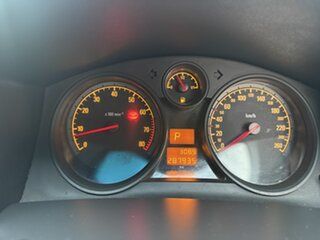 2005 Holden Astra AH MY06 CD Silver 4 Speed Automatic Hatchback