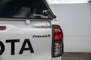 2022 Toyota Hilux TGN121R Workmate Double Cab 4x2 White 5 Speed Manual Utility