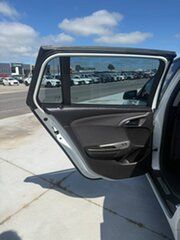 2014 Holden Commodore VF MY15 Evoke Sportwagon White 6 Speed Sports Automatic Wagon