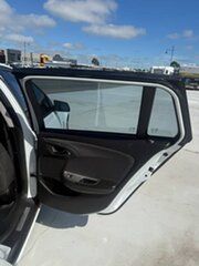 2014 Holden Commodore VF MY15 Evoke Sportwagon White 6 Speed Sports Automatic Wagon