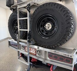 2024 Toyota Landcruiser Vdjl79R GXL Double Cab Silver 5 Speed Manual Cab Chassis