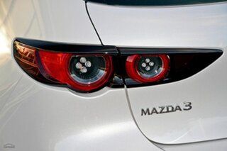 2026 Mazda 3 BP2H7A G20 SKYACTIV-Drive Pure White 6 Speed Sports Automatic Hatchback