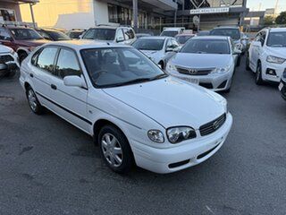 2000 Toyota Corolla AE112R Ascent Seca White 4 Speed Automatic Liftback.