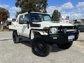 2019 Toyota Landcruiser VDJ79R MY18 Workmate (4x4) White 5 Speed Manual Double Cab Chassis.