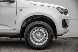2025 Isuzu D-MAX RG MY24 SX Crew Cab White 6 Speed Sports Automatic Utility