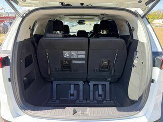 2023 Kia Carnival KA4 MY23 Platinum White 8 Speed Sports Automatic Wagon