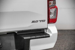 2025 Isuzu D-MAX RG MY24 SX Crew Cab White 6 Speed Sports Automatic Utility