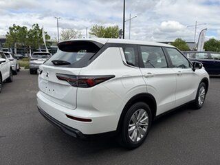 2026 Mitsubishi Outlander ZM MY26 ES 2WD White 8 Speed Constant Variable Wagon