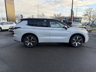 2026 Mitsubishi Outlander ZM MY26 Exceed Tourer AWD White Diamond 8 Speed Constant Variable Wagon