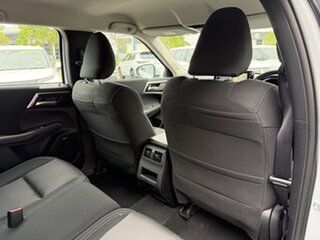 2025 Mitsubishi Outlander ZM MY25 ES 2WD White Diamond 8 Speed Constant Variable Wagon