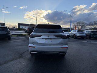 2026 Mitsubishi Outlander ZM MY26 Exceed Tourer AWD White Diamond 8 Speed Constant Variable Wagon