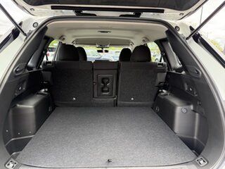 2026 Mitsubishi Outlander ZM MY26 ES 2WD White 8 Speed Constant Variable Wagon