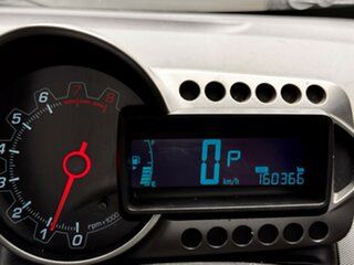 2015 Holden Barina TM MY16 CD Red 6 Speed Automatic Sedan