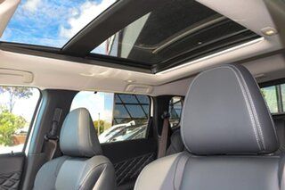 2025 Mitsubishi Outlander ZM MY24 PHEV Exceed 5+2 Seat (AWD) White 1 Speed Automatic Wagon
