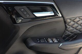2025 Mitsubishi Outlander ZM MY24 PHEV Exceed 5+2 Seat (AWD) White 1 Speed Automatic Wagon