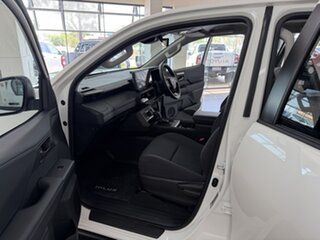 2026 Toyota Hilux GUN227R SR5 Double Cab 48V White 6 Speed Sports Automatic Cab Chassis