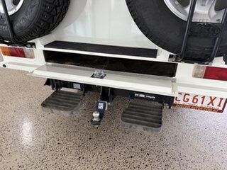 2022 Toyota Landcruiser VDJ79R GXL White 5 Speed Manual Cab Chassis