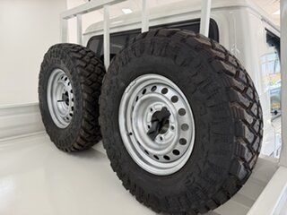 2018 Toyota Landcruiser VDJ79R Workmate White 5 Speed Manual Cab Chassis