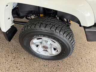2022 Toyota Landcruiser VDJ79R GXL White 5 Speed Manual Cab Chassis