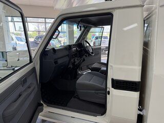 2022 Toyota Landcruiser VDJ79R GXL White 5 Speed Manual Cab Chassis