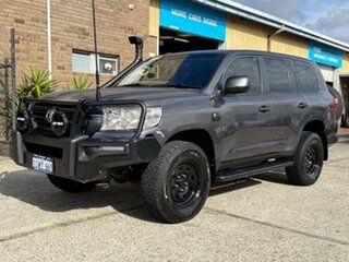 2017 Toyota Landcruiser VDJ200R GX Grey 6 Speed Sports Automatic Wagon.