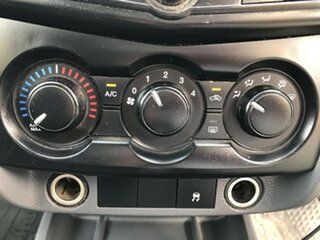 2012 Mazda BT-50 UP0YD1 XT 4x2 White 6 Speed Manual Cab Chassis