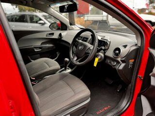 2015 Holden Barina TM MY16 CD Red 6 Speed Automatic Sedan