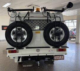 2022 Toyota Landcruiser VDJ79R GXL White 5 Speed Manual Cab Chassis