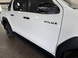 2026 Toyota Hilux GUN227R SR5 Double Cab 48V White 6 Speed Sports Automatic Cab Chassis