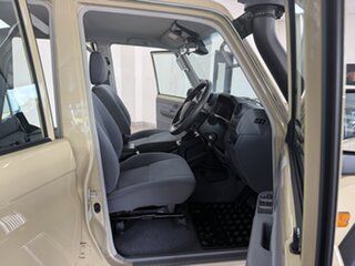 2025 Toyota Landcruiser Gdjl76R GXL Beige 6 Speed Automatic Wagon
