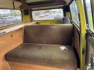 1976 Volkswagen Transporter Kombi Type 2 Campmobile Green 4 Speed Manual Van Wagon