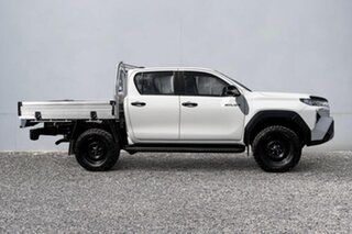 2026 Toyota Hilux GUN227R SR Double Cab 48V White 6 Speed Sports Automatic Cab Chassis