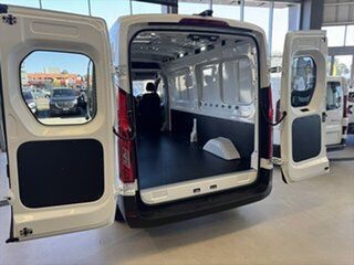 2026 LDV Deliver 9 MY24 LWB Mid Roof Blanc White 8 Speed Automatic Van
