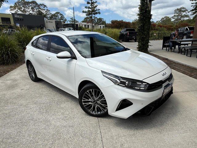 Used Kia Cerato BD MY22 Sport+ Cooroy, 2022 Kia Cerato BD MY22 Sport+ White 6 Speed Sports Automatic Hatchback