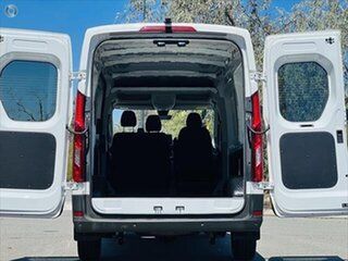 2026 LDV Deliver 9 MY24 MWB Mid Roof Blanc White 8 Speed Automatic Van