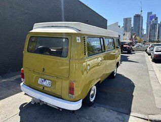 1976 Volkswagen Transporter Kombi Type 2 Campmobile Green 4 Speed Manual Van Wagon
