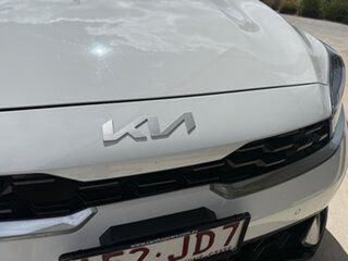 2023 Kia Cerato BD MY24 S White 6 Speed Sports Automatic Hatchback