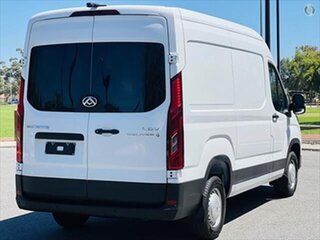 2026 LDV Deliver 9 MY24 MWB Mid Roof Blanc White 8 Speed Automatic Van