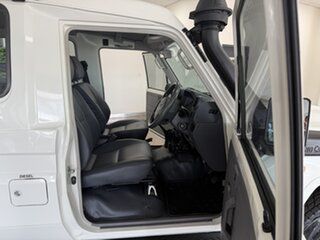 2018 Toyota Landcruiser VDJ78R Workmate Troopcarrier White 5 Speed Manual Wagon