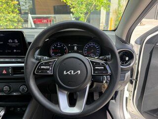 2023 Kia Cerato BD MY24 S White 6 Speed Sports Automatic Hatchback