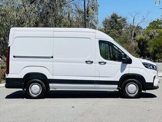 2026 LDV Deliver 9 MY24 MWB Mid Roof Blanc White 8 Speed Automatic Van